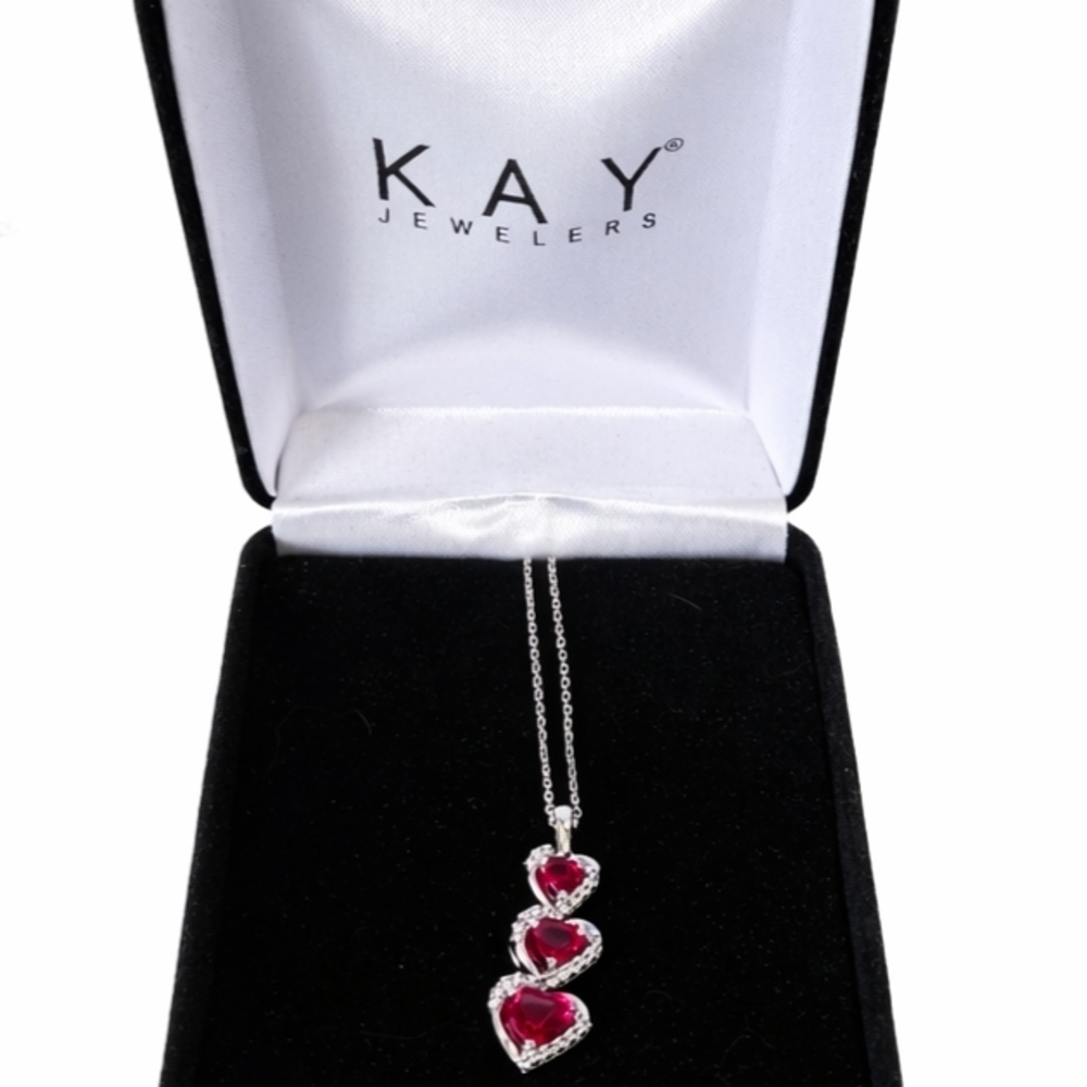 KAY Jewelers Triple Heart Necklace